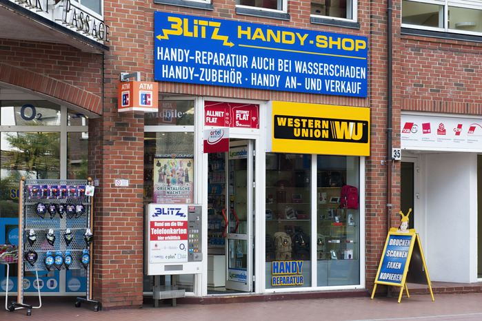 Blitz Handyshop · Schulstrasse · Elmshorn | Bild 1/1